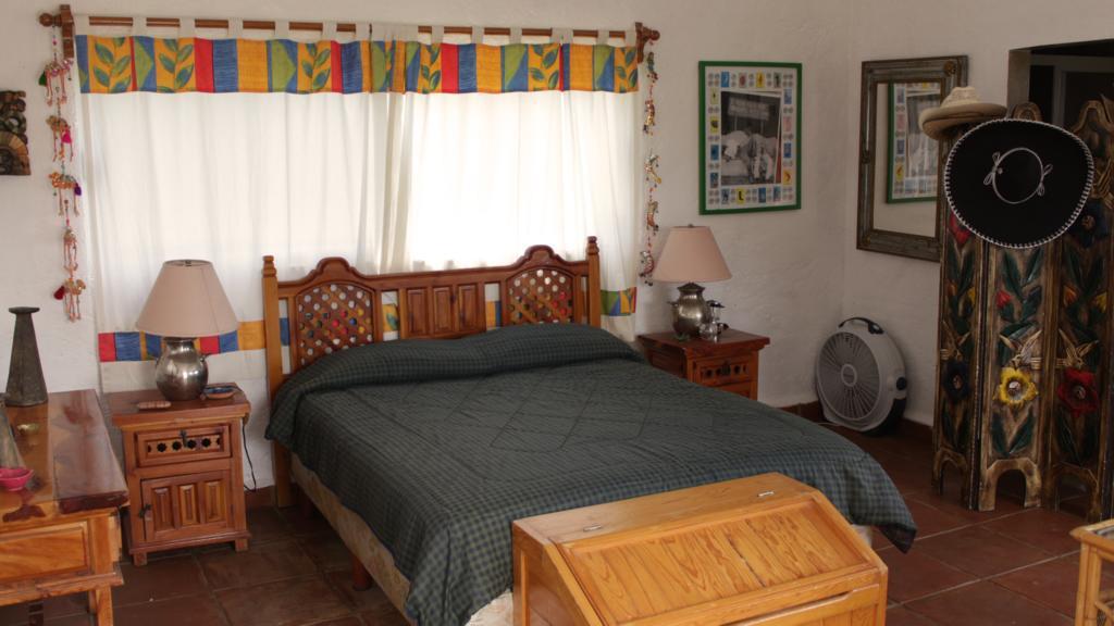 Cabanas El Guarani Tepoztlán Rum bild